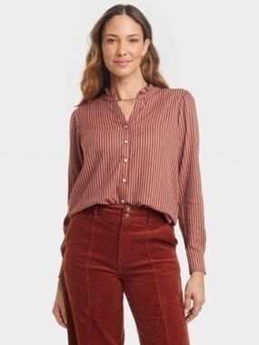 Knox Rose Ruffle Neck Pearl Snap Blouse French Country Maroon Stripe Size Medium